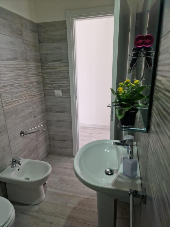 Bed and Breakfast La Stazione 92 CTA Exterior foto