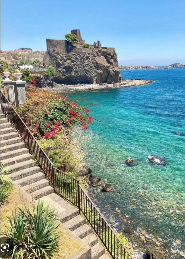 Bed and Breakfast La Stazione 92 CTA Exterior foto
